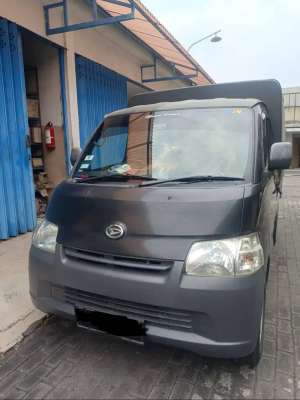 Jual bekas Daihatsy Gran Max Pick Up Hitam tahun 2013,lokasi di 