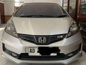Jual bekas Honda Jazz RS 2013,lokasi di 