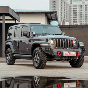 Jual bekas Wrangler Rubicon 2.0 2024 Dark Grey,lokasi di 