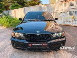 2004 BMW 318i 2.0 Sedan , tersedia melalui melalui situs Carmudi