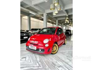 2010 Abarth 500 1.4 Hatchback , tersedia melalui melalui situs Carmudi