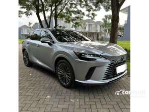 2023 Lexus RX350h 2.5 Luxury Wagon , tersedia melalui melalui situs Carmudi