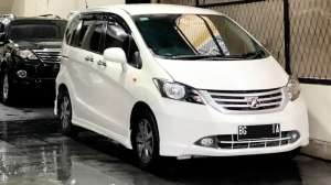 Jual bekas Freed 1.5 E PSD Automatic 2009,lokasi di 
