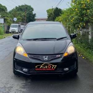 Jual bekas Honda Jazz RS Matic 2013,lokasi di 