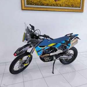 HUSQ HUSQVARNA 701 ENDURO lokasi di Cihideung, tersedia melalui melalui situs Olx