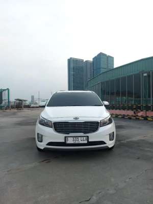 kia grand sedona ultimate graess , tersedia melalui melalui situs Olx