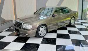 Mercedes Benz 300CE Coupe 1991 , tersedia melalui melalui situs Olx