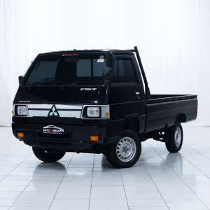 MITSUBISHI L-300 BLACKTYPE FLAT DECK 2.5 MT 2022 , tersedia melalui melalui situs Cintamobil