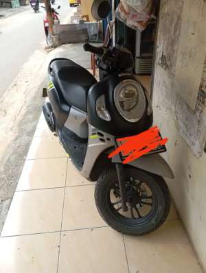 MOTOR HONDA SCOPPY 2023 lokasi di Purwakarta, tersedia melalui melalui situs Olx