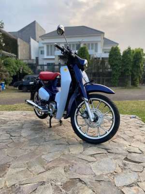 Superclub like new bos lokasi di Cimanggis, tersedia melalui melalui situs Olx