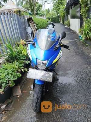 SUZUKI GSX R 150 2020 LENGKAP MULUS , tersedia melalui melalui situs Jualo