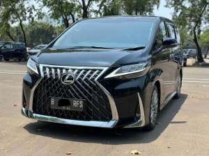 TERMURAH LEXUS LM350 LOMBARDI AT HITAM 2018 , tersedia melalui melalui situs Cintamobil