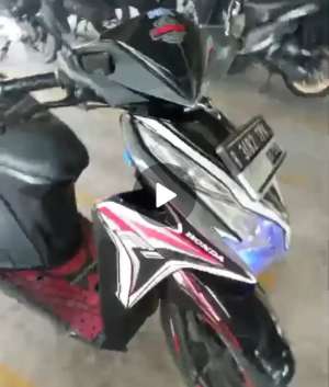 Vario 2012 akhir kzr lokasi di Mampang Prapatan, tersedia melalui melalui situs Olx