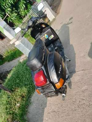 Vespa excel 150 tahun 1993 lokasi di Pinang (Penang), tersedia melalui melalui situs Olx