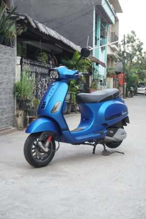 Vespa S Iget abs 2021 lokasi di Tambun Selatan, tersedia melalui melalui situs Olx