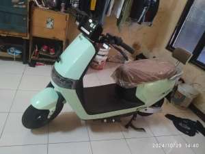 Viar NX motor listrik lokasi di Babelan, tersedia melalui melalui situs Olx