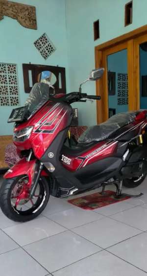 Yamaha Nmax New Tahun 2020 limited Edition Low km antik lokasi di Ngantang, tersedia melalui melalui situs Olx