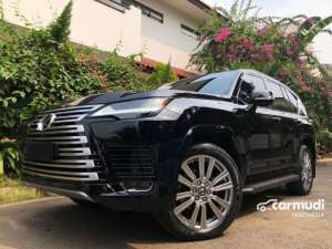 2023 Lexus LX600 3.4 VIP Wagon 22 ANTIK 4 Seater LOW KM 1000 LIKE NEW Owner Tidak Jadi Pakai. Beli Mobil Baru dgn Harga Use Car. Harga BEST DEAL NEGO , tersedia melalui melalui situs Carmudi