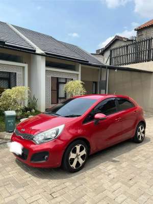 All New Kia Rio Rawatan Pribadi , tersedia melalui melalui situs Olx