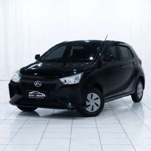 DAIHATSU ALL NEW AYLA ULTRA BLACK SOLIDTYPE M 1.0 MT 2023 , tersedia melalui melalui situs Cintamobil