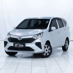 DAIHATSU SIGRA GLITTERING SILVER METALLICTYPE X MINOR CHANGE 1.2 MT 2023 , tersedia melalui melalui situs Cintamobil