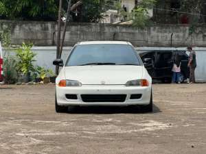 Jual bekas Honda CIVIC GENIO 1.6 SIR 4 AUTOMATIC Th 1995,lokasi di 