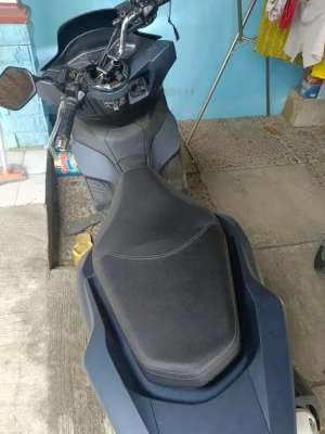 Honda PCX cbs 2023 lokasi di Bojonggede, tersedia melalui melalui situs Olx