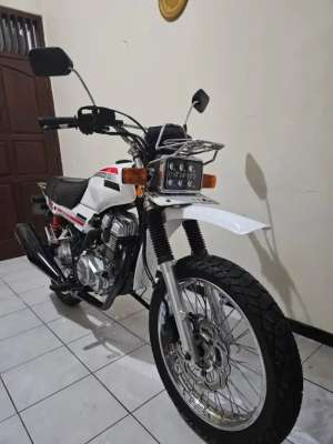 Honda Verza modif Win 100 lokasi di Bae, tersedia melalui melalui situs Olx