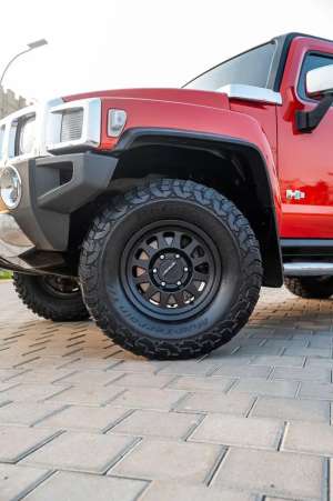 Hummer H3 antikk , tersedia melalui melalui situs Olx