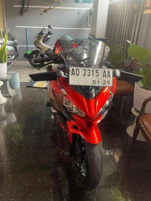 Jual cepat new ninja 2018 MDP lokasi di Pasar Kliwon, tersedia melalui melalui situs Olx