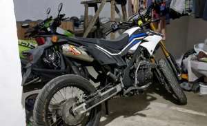 KLX upgrade full spek kompetisi termurah se Indonesia lokasi di Cinere, tersedia melalui melalui situs Olx