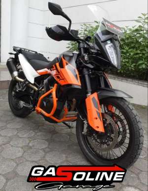 KTM 790 ADVENTURE S lokasi di Tanjung Duren, tersedia melalui melalui situs Olx