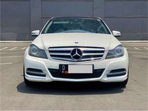 Mercedes-Benz C-Class C 300 2013 Putih , tersedia melalui melalui situs Cintamobil
