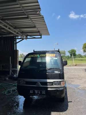 Mitsubishi colt , tersedia melalui melalui situs Olx