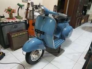 Motor Vespa VBB 1965 lokasi di Cimeunyan, tersedia melalui melalui situs Olx
