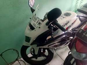 Ninja RR new SE 2013 lokasi di Makasar, tersedia melalui melalui situs Olx