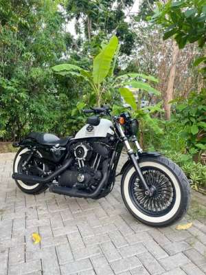 Sportster 48 2013 full acc low odo lokasi di Gubeng, tersedia melalui melalui situs Olx