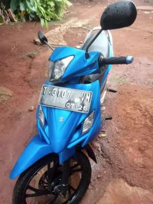 Suzuki axelo tahun2011 lokasi di Kalijati, tersedia melalui melalui situs Olx