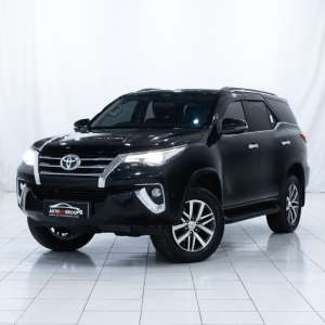 TOYOTA ALL NEW FORTUNER ATTITUDE BLACKTYPE VRZ 2.4 AT 2019 , tersedia melalui melalui situs Cintamobil