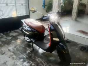 uwinfly t5 motor listrik lokasi di Tanjung Priok, tersedia melalui melalui situs Olx