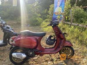 Vespa S 125 3v Iget warna merah, , tersedia melalui melalui situs Jualo