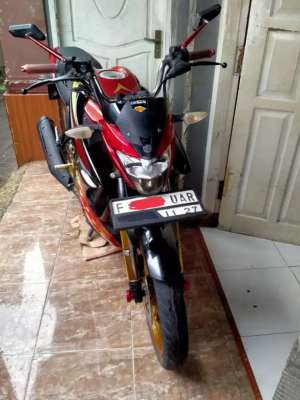 vixion -R Plat F lokasi di Andir, tersedia melalui melalui situs Olx