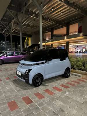 Jual bekas Wuling air ev long range mobil listrik 2023,lokasi di 
