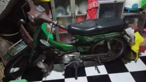Yamaha Legend of V75, Hijau lokasi di Bambu Apus, tersedia melalui melalui situs Olx