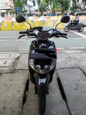 Yamaha Mio Smile lokasi di Pulo Gadung, tersedia melalui melalui situs Olx
