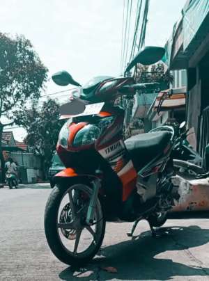 Yamaha Nouvo z 2005 lokasi di Ciledug, tersedia melalui melalui situs Olx