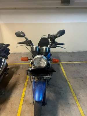 Yamaha Scorpio 2004 lokasi di Cilandak, tersedia melalui melalui situs Olx