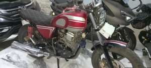 yamaha scorpio custom 2012 lokasi di Gayungan, tersedia melalui melalui situs Olx