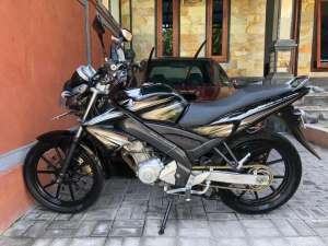 Yamaha Vixion Tangan Pertama lokasi di Denpasar Barat, tersedia melalui melalui situs Olx