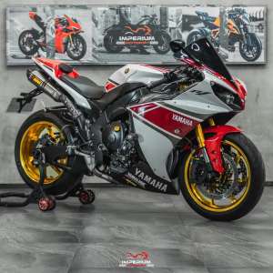 Jual bekas Yamaha YZF R1 2011 Full Mods like newtt zx25r CBR600 zx636 zx10r,lokasi di Cilandak